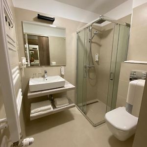Superior Zimmer mit Kingsize-Bett